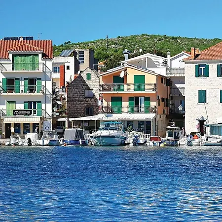 Nice In With Kitchen Apartament Vodice
