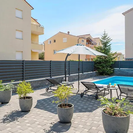 Nice In With Kitchen Apartament Vodice